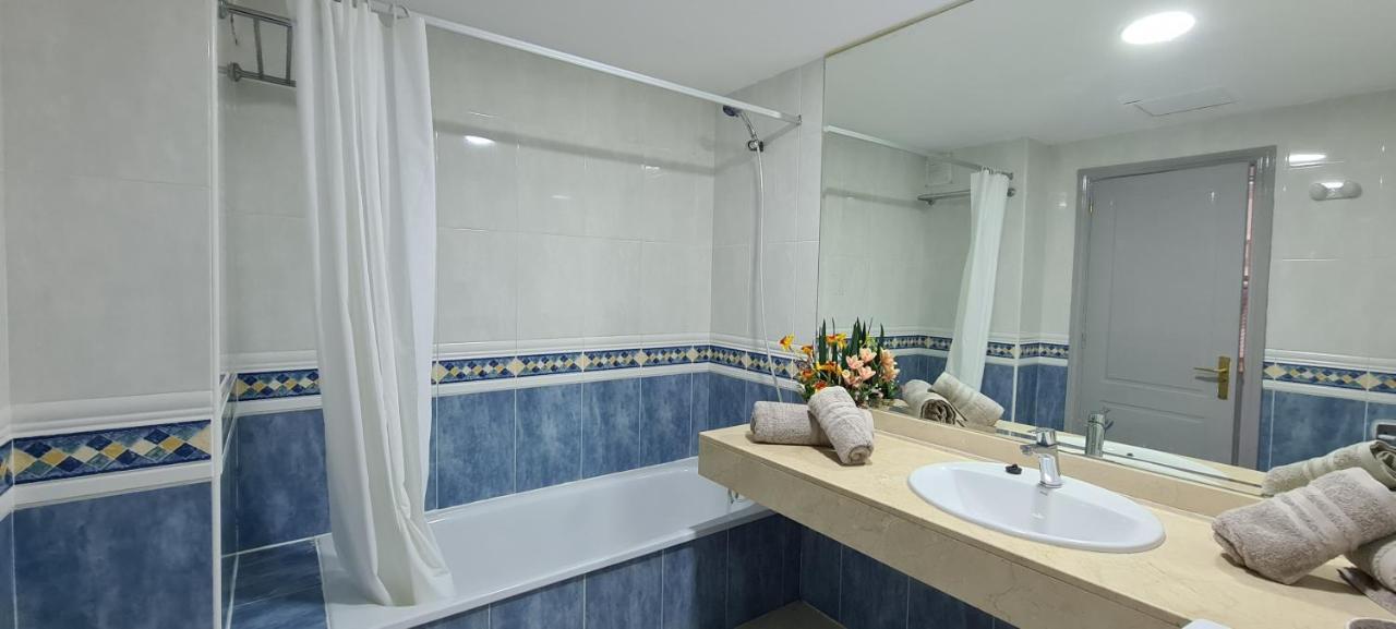 Beautiful Garden Flat Nearly Refurbished Free Wifi Appartement Corralejo Buitenkant foto