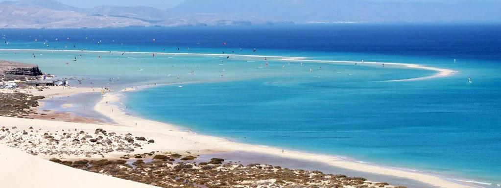 Beautiful Garden Flat Nearly Refurbished Free Wifi Appartement Corralejo Buitenkant foto
